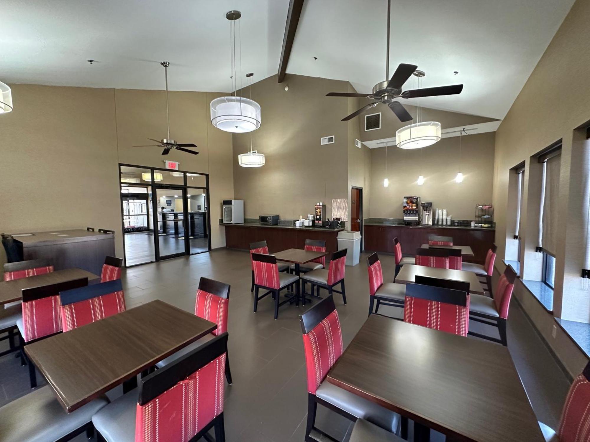 Econo Lodge Inn&Suites Alexandria Esterno foto