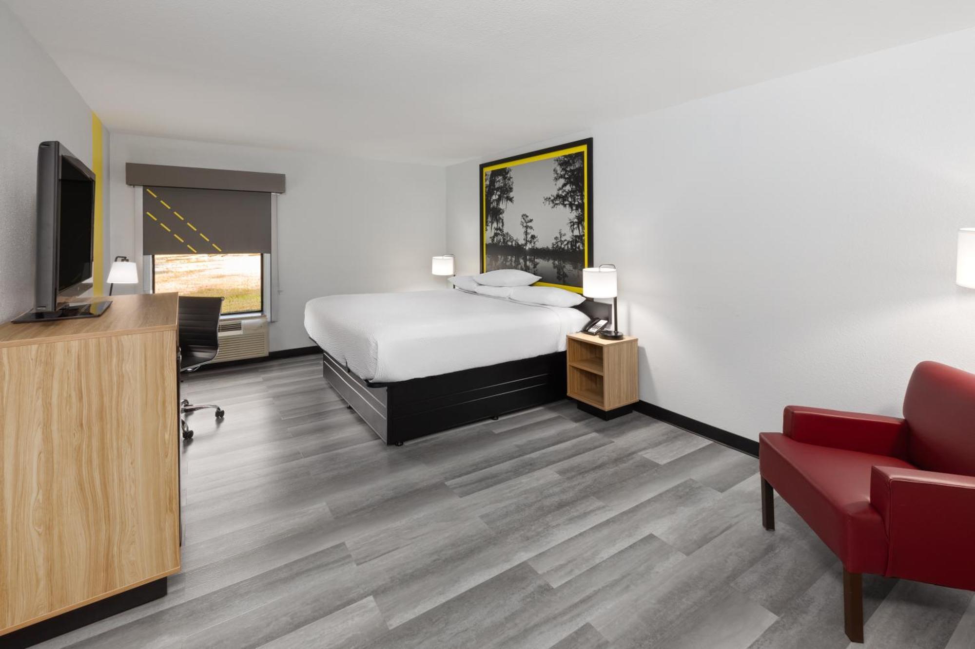 Econo Lodge Inn&Suites Alexandria Esterno foto