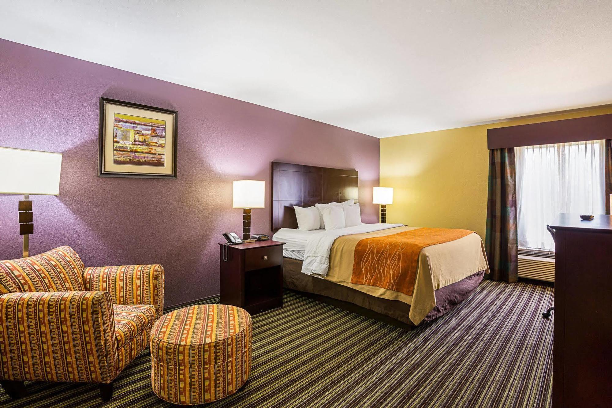 Econo Lodge Inn&Suites Alexandria Esterno foto
